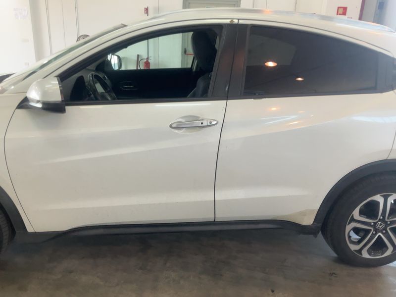 Honda HR-V 1.6 DTEC Executive 2015 – снимка 4