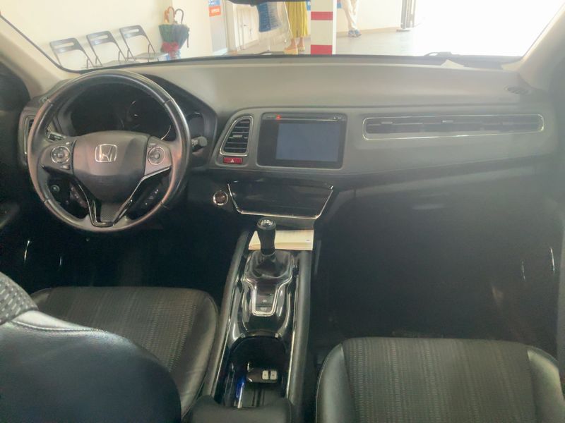 Honda HR-V 1.6 DTEC Executive 2015 – снимка 17
