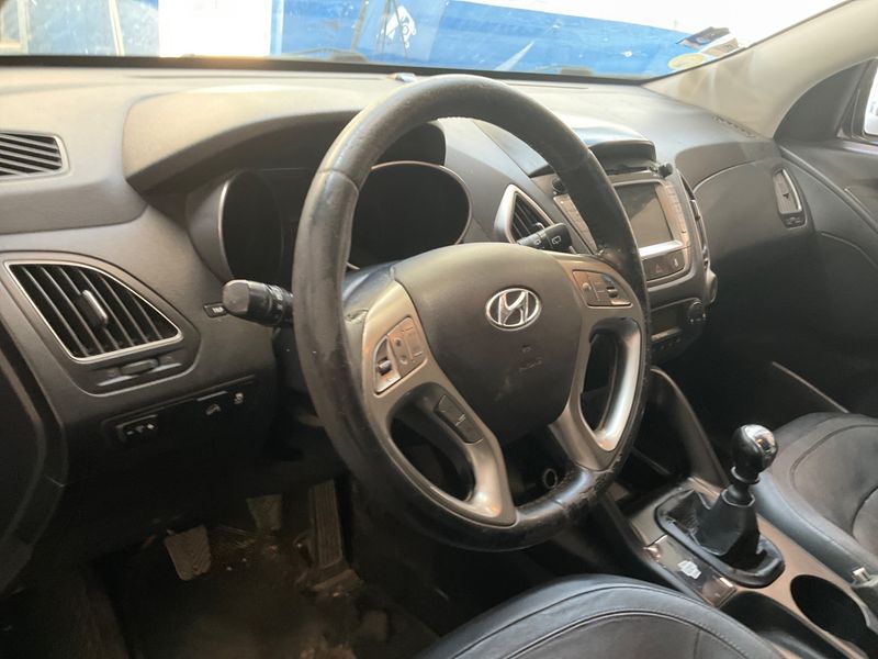 Hyundai ix35 1.7 CRDi Style 2WD 2011 – снимка 28