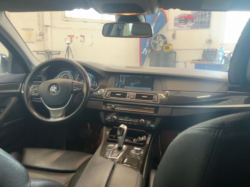 BMW 5er 530d xDrive 2011 – снимка 18