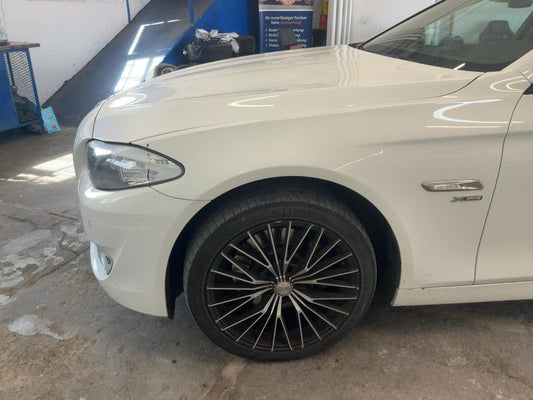 BMW 5er 530d xDrive 2011 – снимка 2