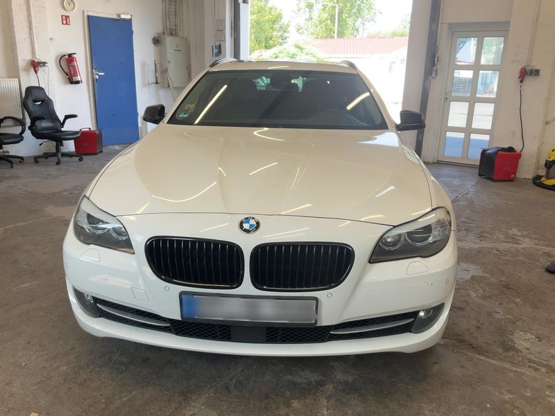 BMW 5er 530d xDrive 2011 – снимка 14