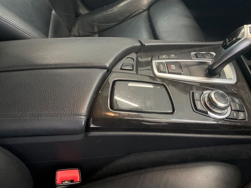 BMW 5er 530d xDrive 2011 – снимка 27