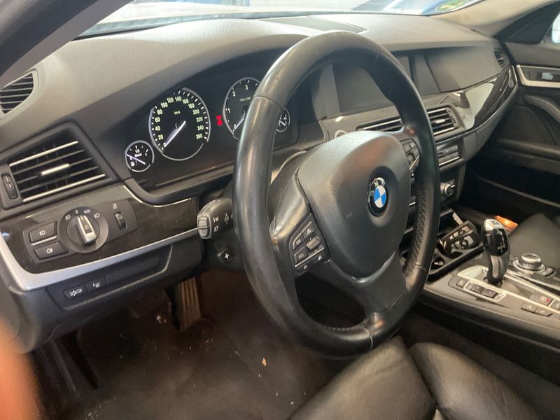 BMW 5er 530d xDrive 2011 – снимка 23