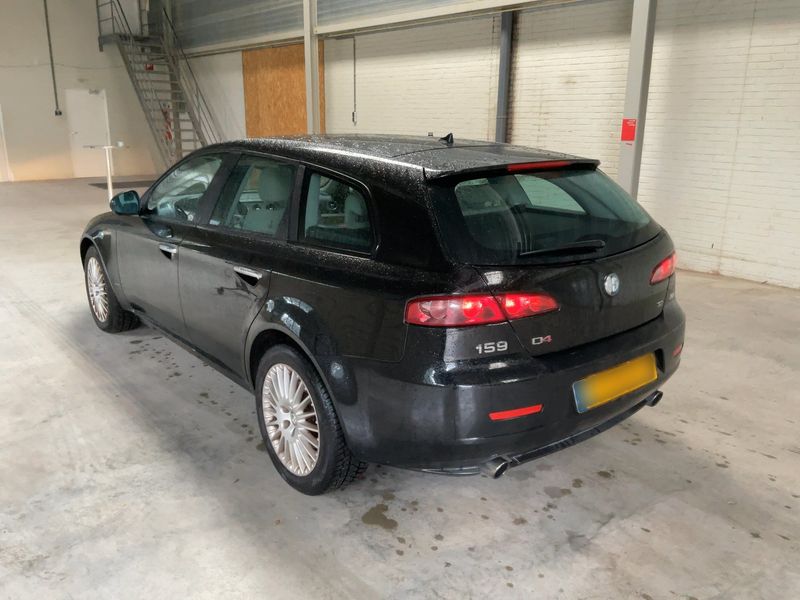Alfa Romeo Alfa 159 3.2 JTS V6 Distinctive Q4 2010 – снимка 6