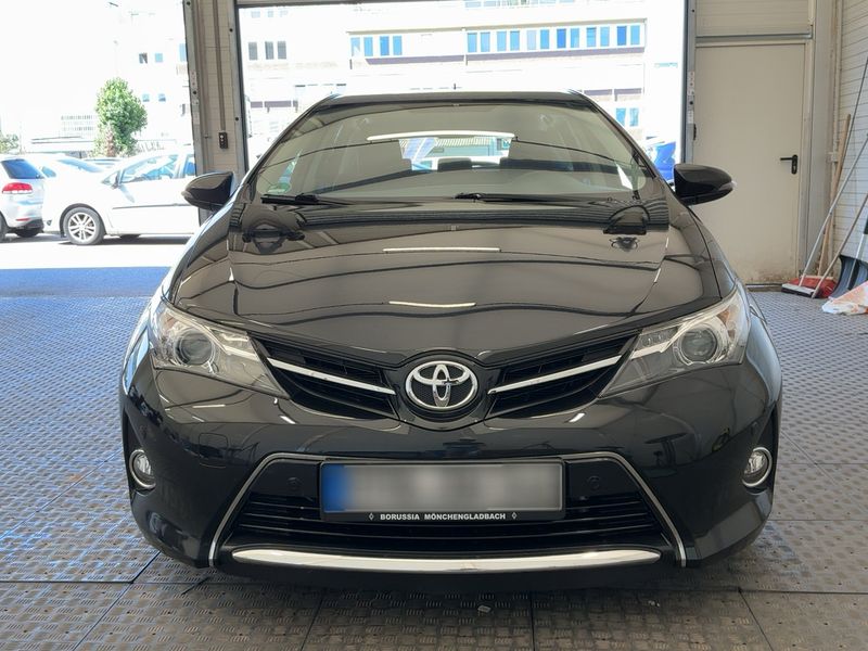 Toyota Auris 1.6 START Edition 2014 – снимка 14