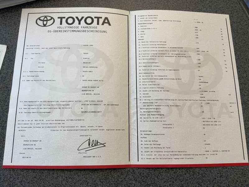 Toyota Auris 1.6 START Edition 2014 – снимка 21