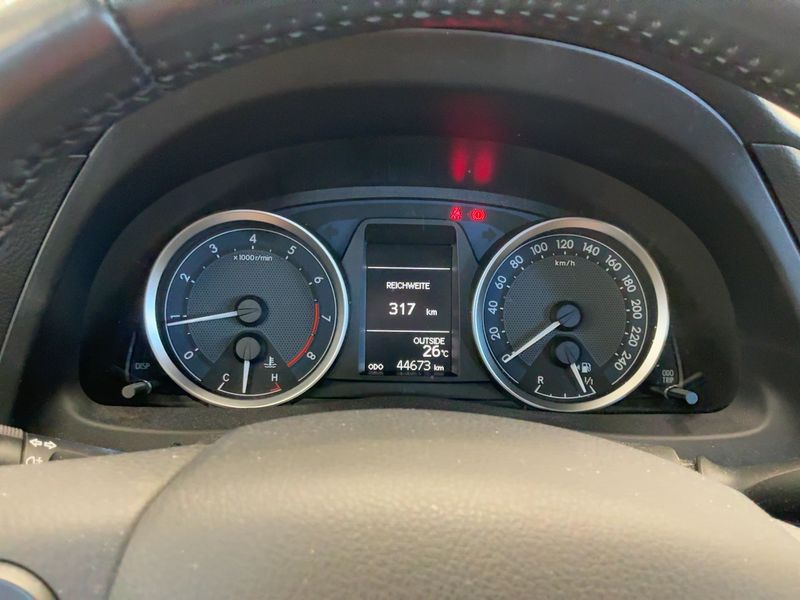 Toyota Auris 1.6 START Edition 2014 – снимка 18