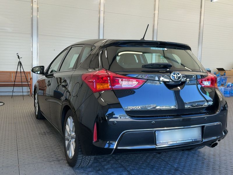 Toyota Auris 1.6 START Edition 2014 – снимка 6