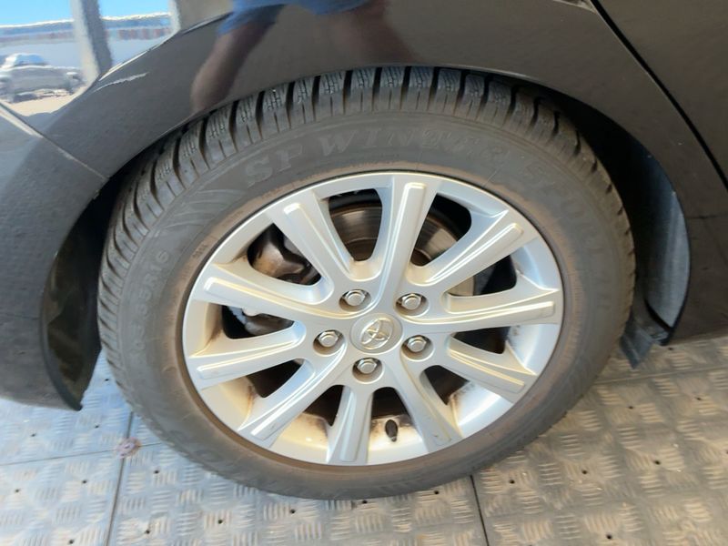 Toyota Auris 1.6 START Edition 2014 – снимка 9