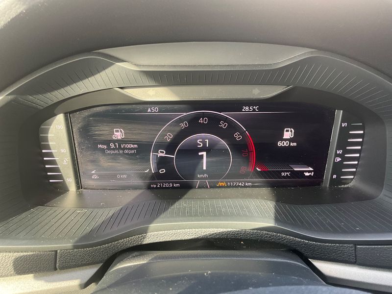 Skoda Karoq 1.5 TSI ACT Business 2019 – снимка 18