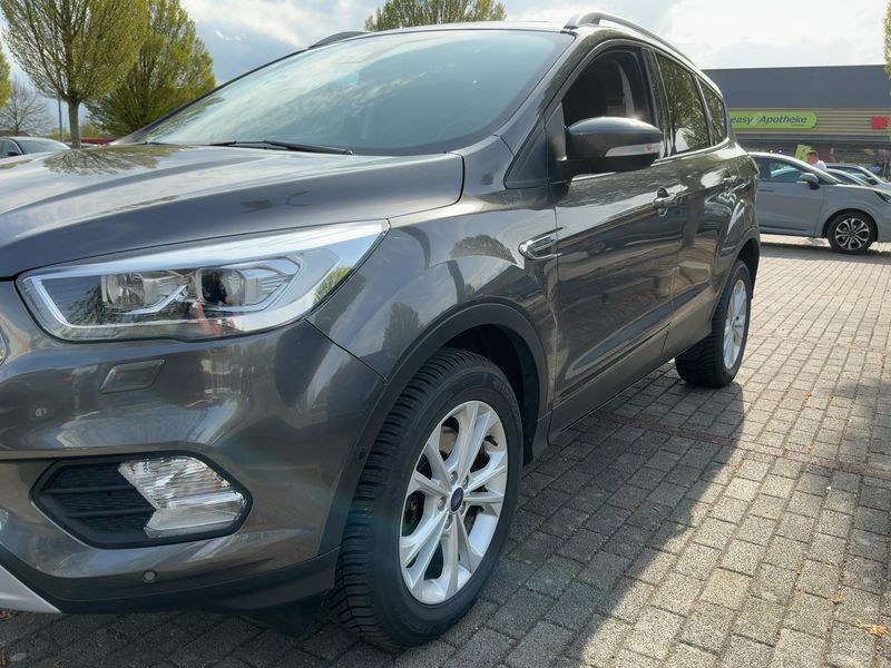 Ford Kuga 2.0 TDCi Titanium 2017 – снимка 2