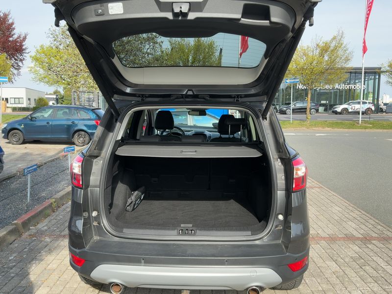 Ford Kuga 2.0 TDCi Titanium 2017 – снимка 15