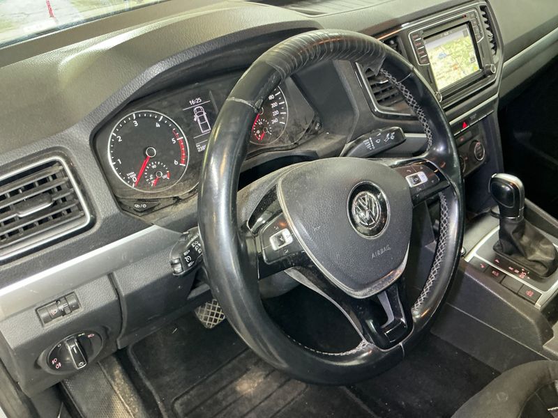 Volkswagen Amarok 3.0 V6 TDI Highline DoubleCab 4Motion 2018 – снимка 27