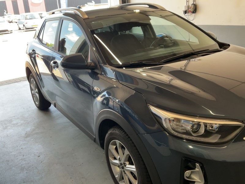 Kia Stonic 1.0 TGDI Mild-Hybrid GT-Line 2021 – снимка 12