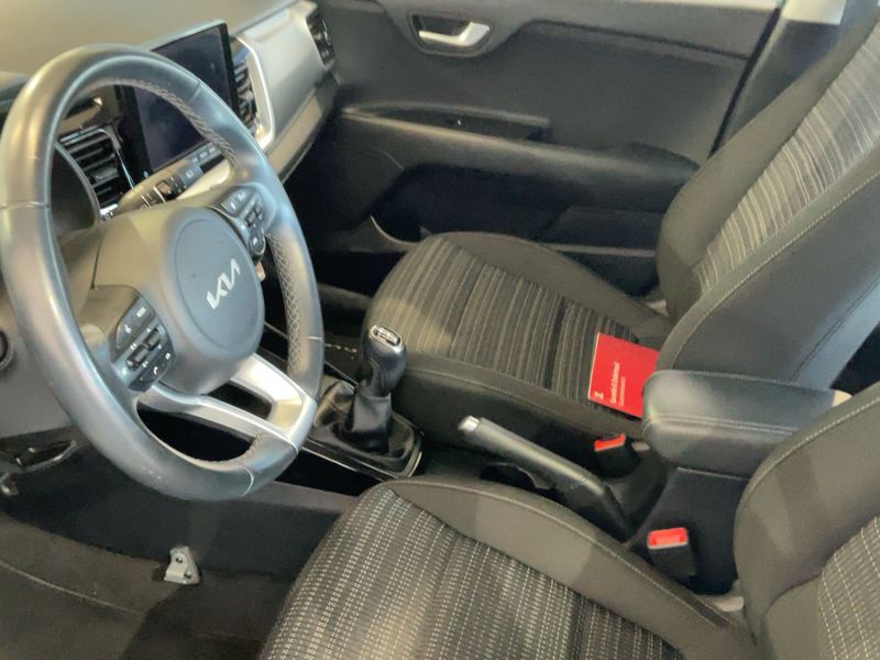 Kia Stonic 1.0 TGDI Mild-Hybrid GT-Line 2021 – снимка 16