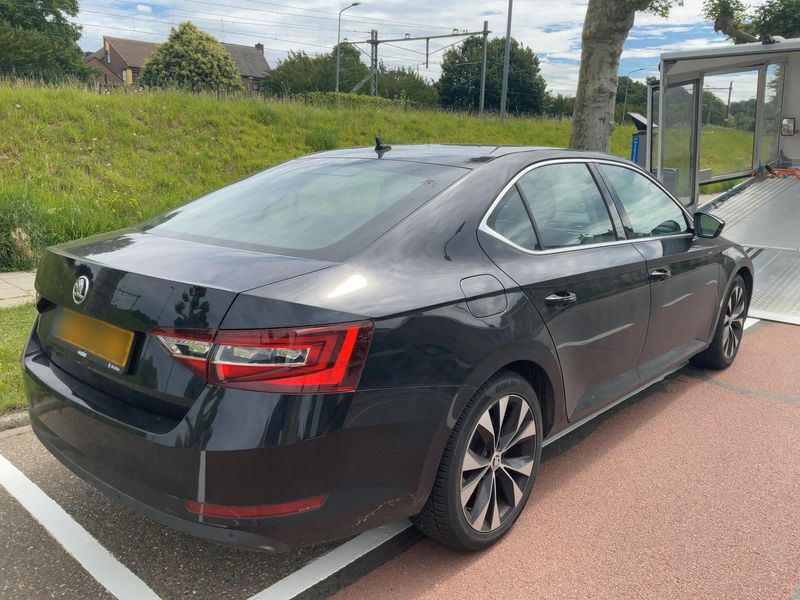 Skoda Superb 1.5 TSI ACT Ambition 2018 – снимка 8