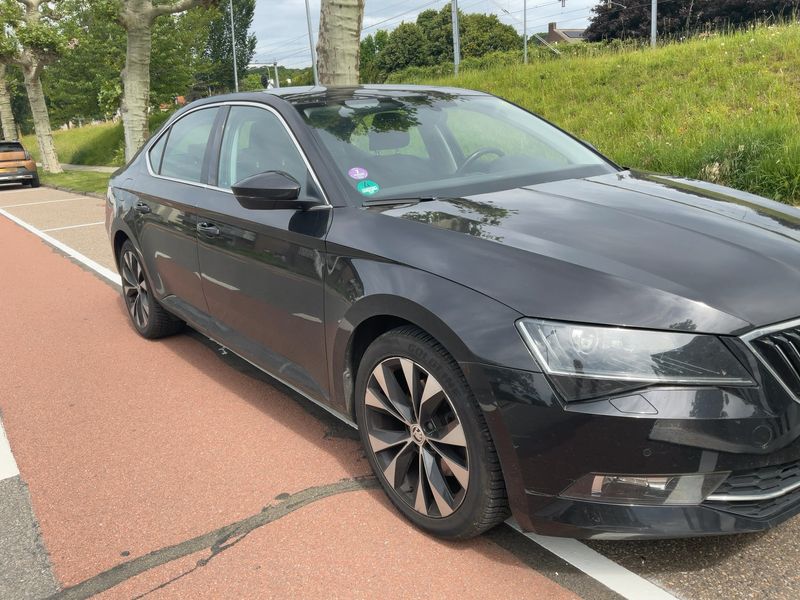 Skoda Superb 1.5 TSI ACT Ambition 2018 – снимка 12