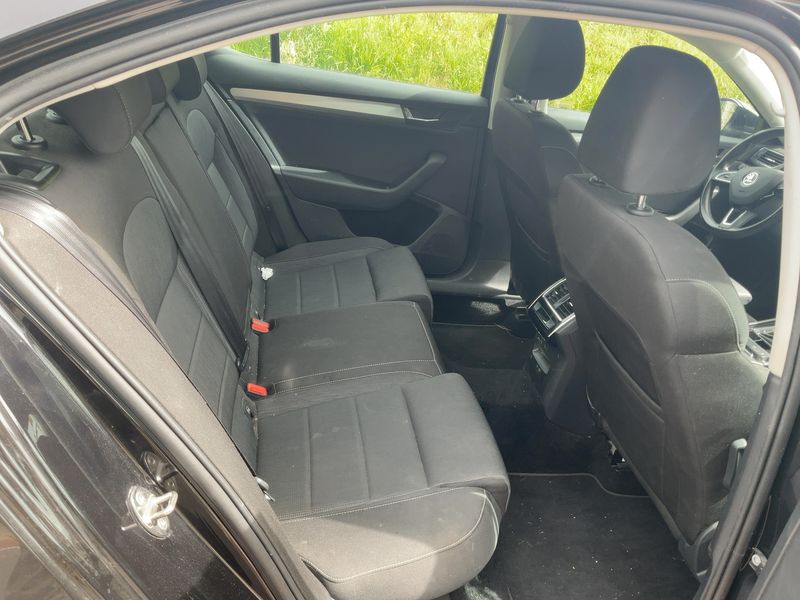 Skoda Superb 1.5 TSI ACT Ambition 2018 – снимка 19