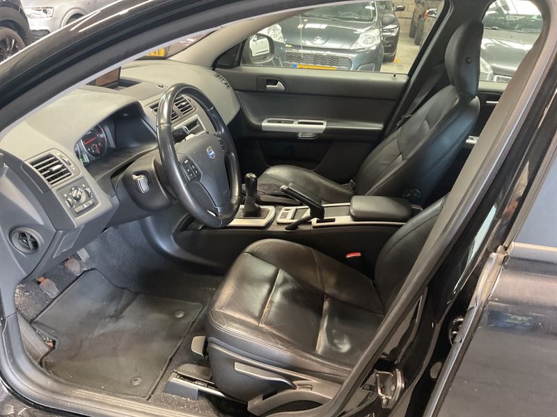 Volvo V50 1.6 D2 Business Edition 2012 – снимка 3
