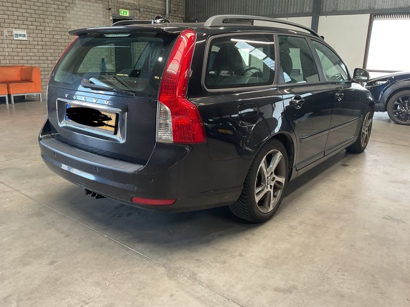 Volvo V50 1.6 D2 Business Edition 2012 – снимка 2