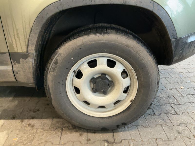 Land Rover Defender D200 Mild-Hybrid 90 Hard Top 2023 – снимка 5