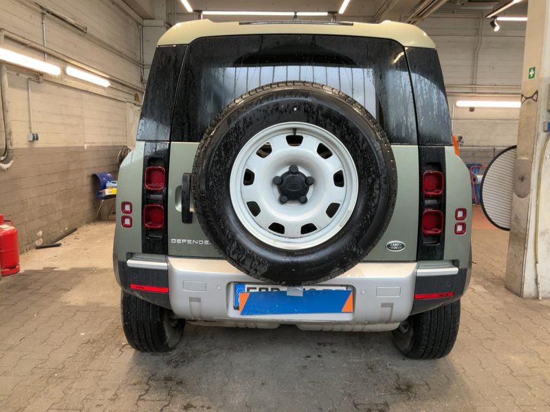 Land Rover Defender D200 Mild-Hybrid 90 Hard Top 2023 – снимка 7