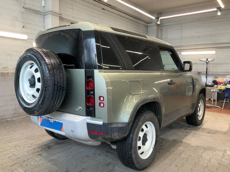 Land Rover Defender D200 Mild-Hybrid 90 Hard Top 2023 – снимка 8