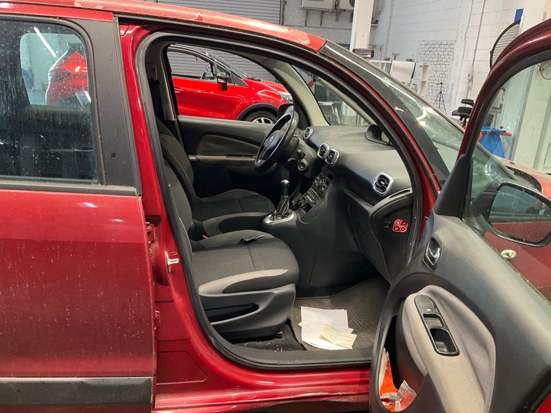 Citroen C3 Picasso 1.4 VTi Tendance 2009 – снимка 3
