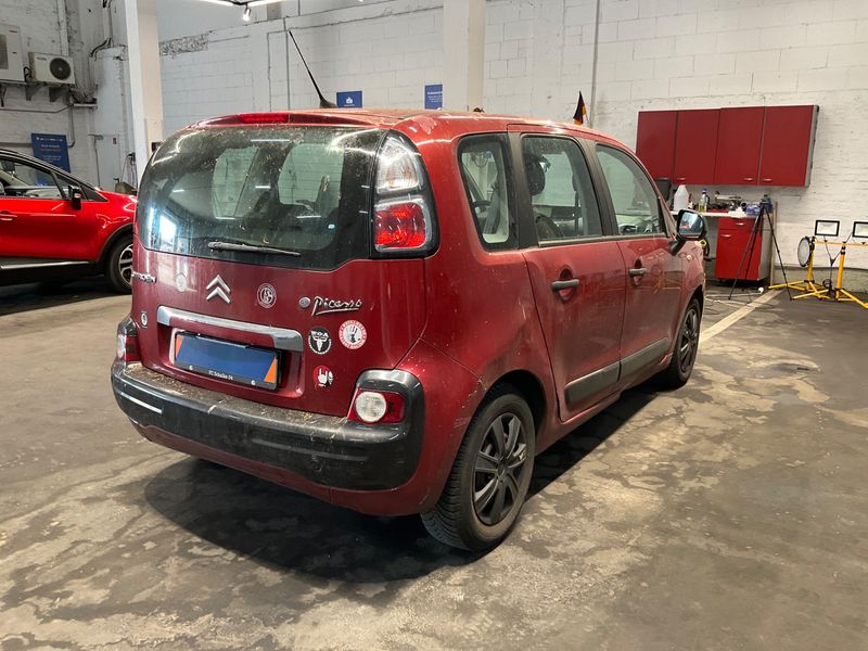 Citroen C3 Picasso 1.4 VTi Tendance 2009 – снимка 2