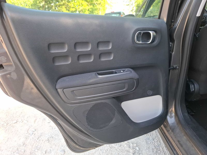 Citroen C3 1.2 PureTech Graphic 2019 – снимка 51