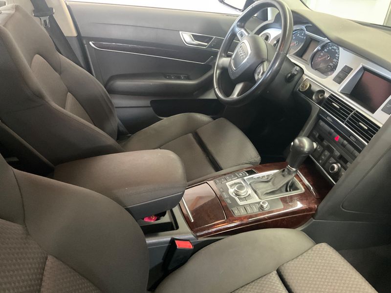 Audi A6 3.0 V6 TFSI quattro 2009 – снимка 33