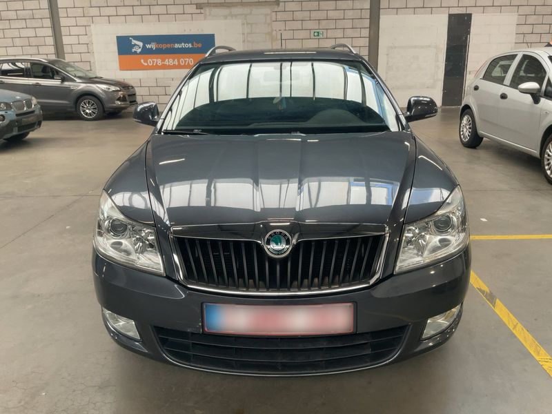Skoda Octavia 1.4 TSI Ambition 2012 – снимка 14