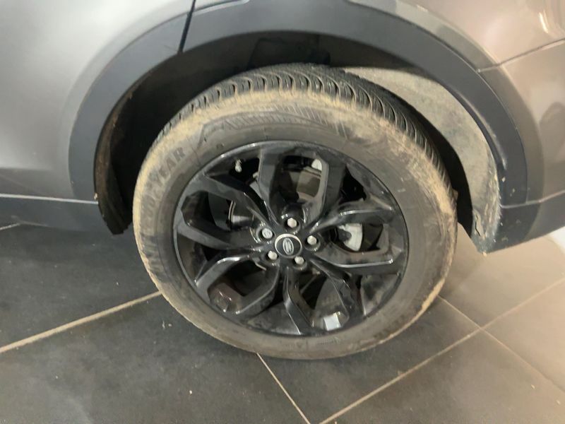 Land Rover Discovery Sport 2.0 Td4 SE AWD 2017 – снимка 5
