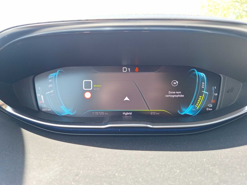 Peugeot 3008 1.6 Hybrid 225 Allure 2021 – снимка 12
