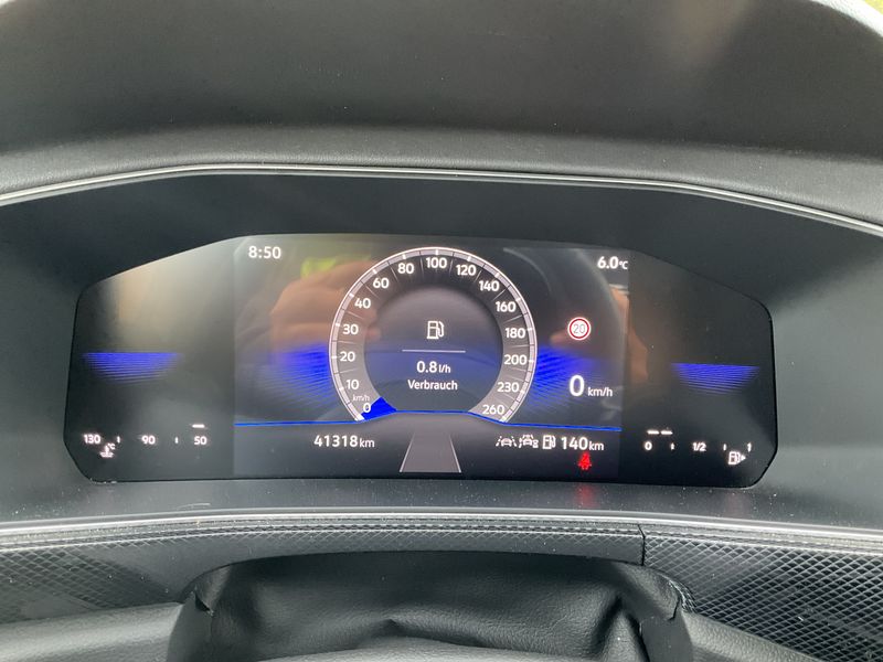 Volkswagen T-Cross 1.0 TSI R-Line 2025 – снимка 12