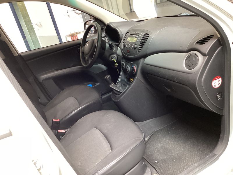 Hyundai i10 1.0 Blue drive 2011 – снимка 3