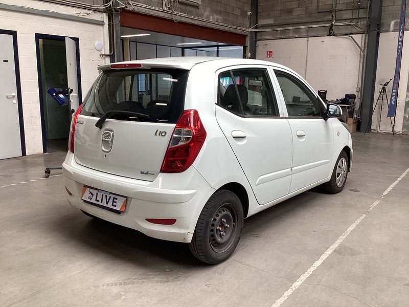 Hyundai i10 1.0 Blue drive 2011 – снимка 2