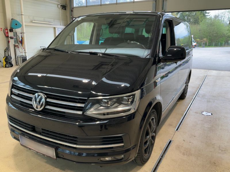 Volkswagen T6 Multivan 2.0 TDI Highline 4Motion 2018 – снимка 2