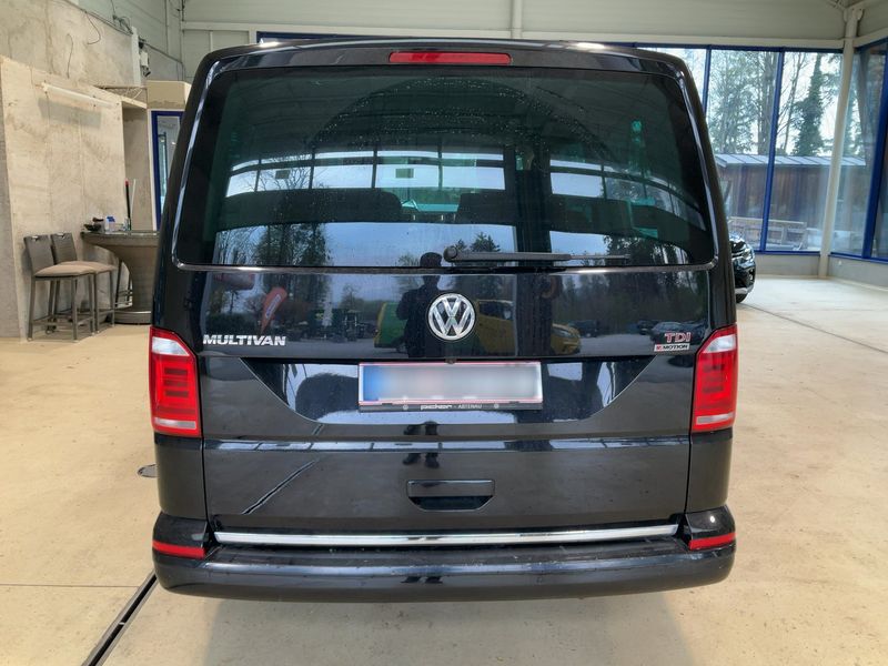 Volkswagen T6 Multivan 2.0 TDI Highline 4Motion 2018 – снимка 7