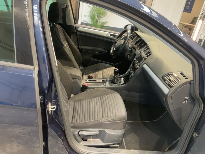 Volkswagen Golf VII 1.2 TSI Cup BlueMotion Tech 2015 – снимка 16