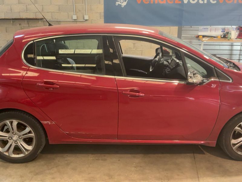 Peugeot 208 1.6 Allure 2014 – снимка 10
