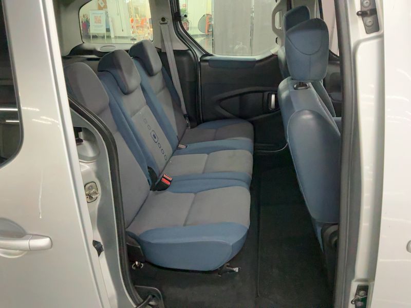 Citroen Berlingo 1.6 e-HDi Multispace 2011 – снимка 14