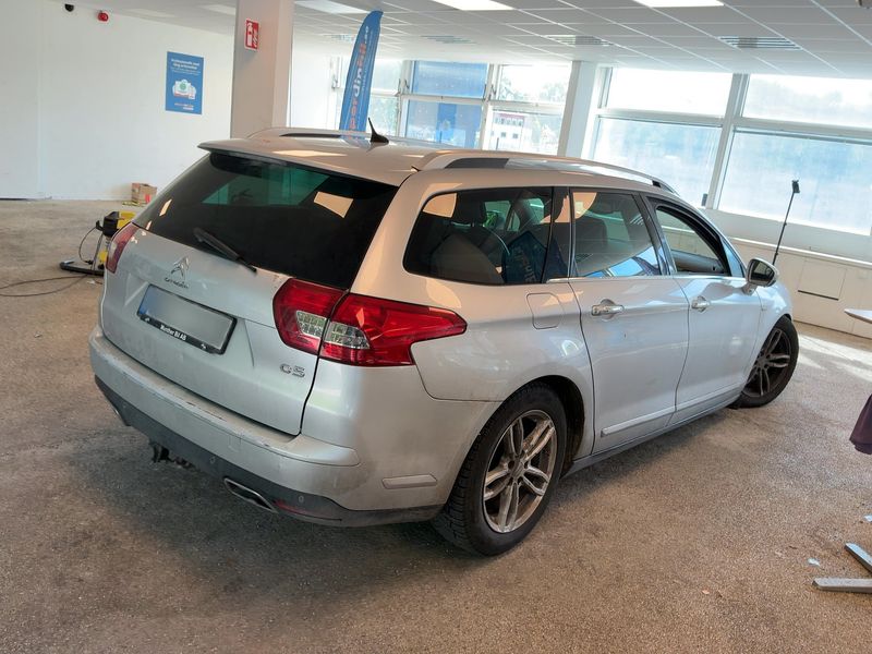 Citroen C5 2.2 HDi Exclusive 2013 – снимка на щета