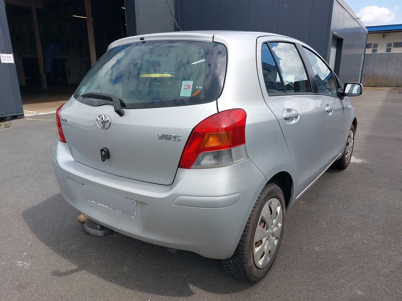 Toyota Yaris 1.4 D-4D Confort 2009 – снимка на щета