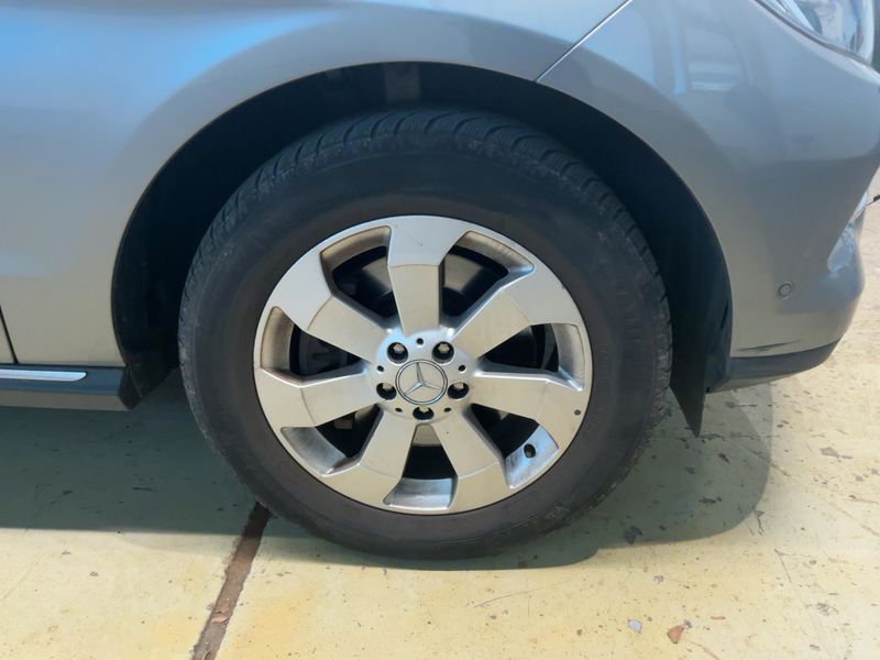 Mercedes-Benz M-Klasse ML 350 BlueEfficiency 2013 – снимка 11