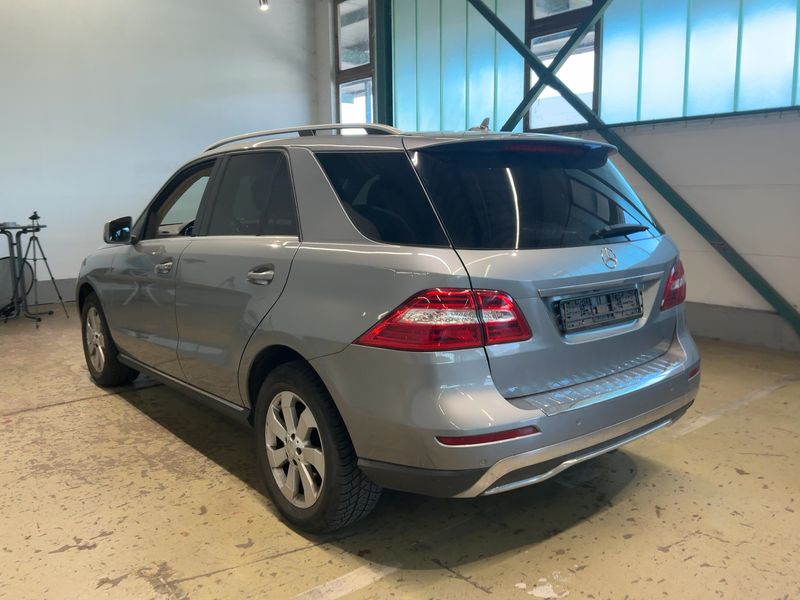 Mercedes-Benz M-Klasse ML 350 BlueEfficiency 2013 – снимка 6