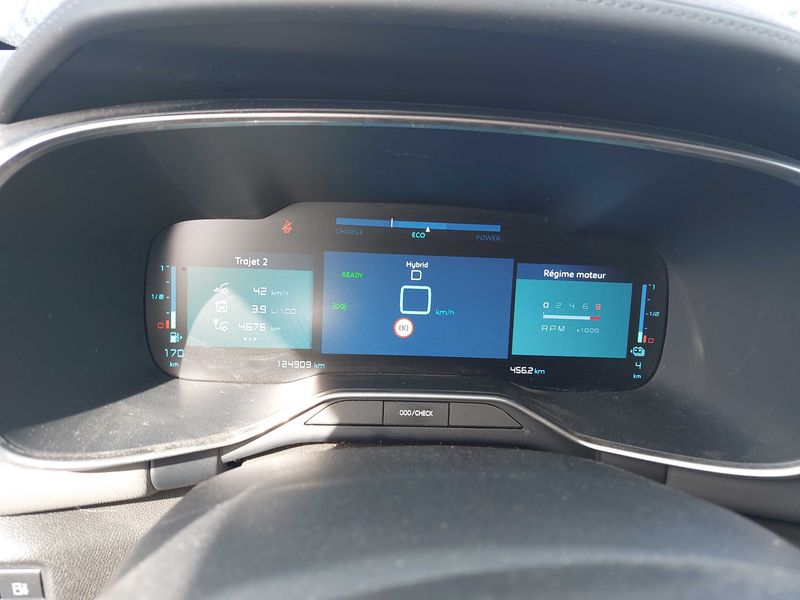 Citroen C5 Aircross 1.6 Plug-in Hybrid ë-EAT8 C-Series 2021 – снимка 12