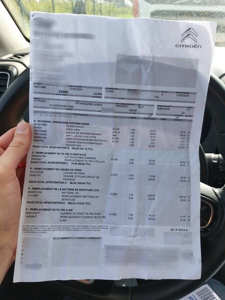 Citroen C5 Aircross 1.6 Plug-in Hybrid ë-EAT8 C-Series 2021 – снимка 20