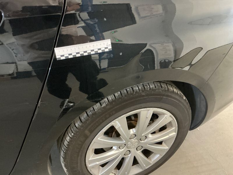 Peugeot 308 1.6 Blue-HDi Style 2017 – снимка 26
